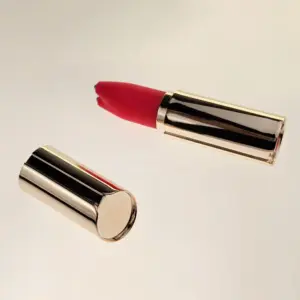 Idyia Bliss Ⅴ — The Electric Secrets of Lipstick Discretion